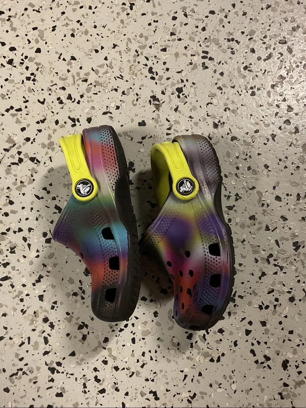CROCS Kids Tie-Dye Clogs with Yellow Strap 0561